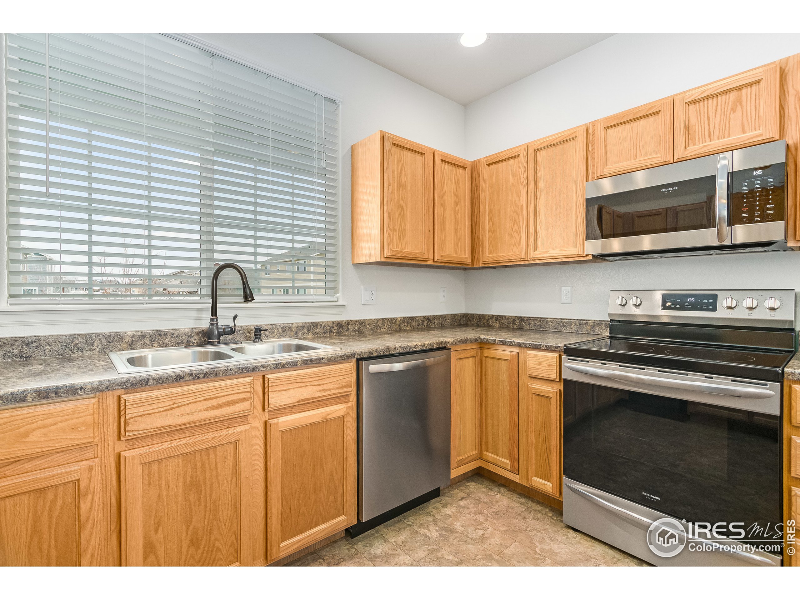 4205 Front Stretch Dr