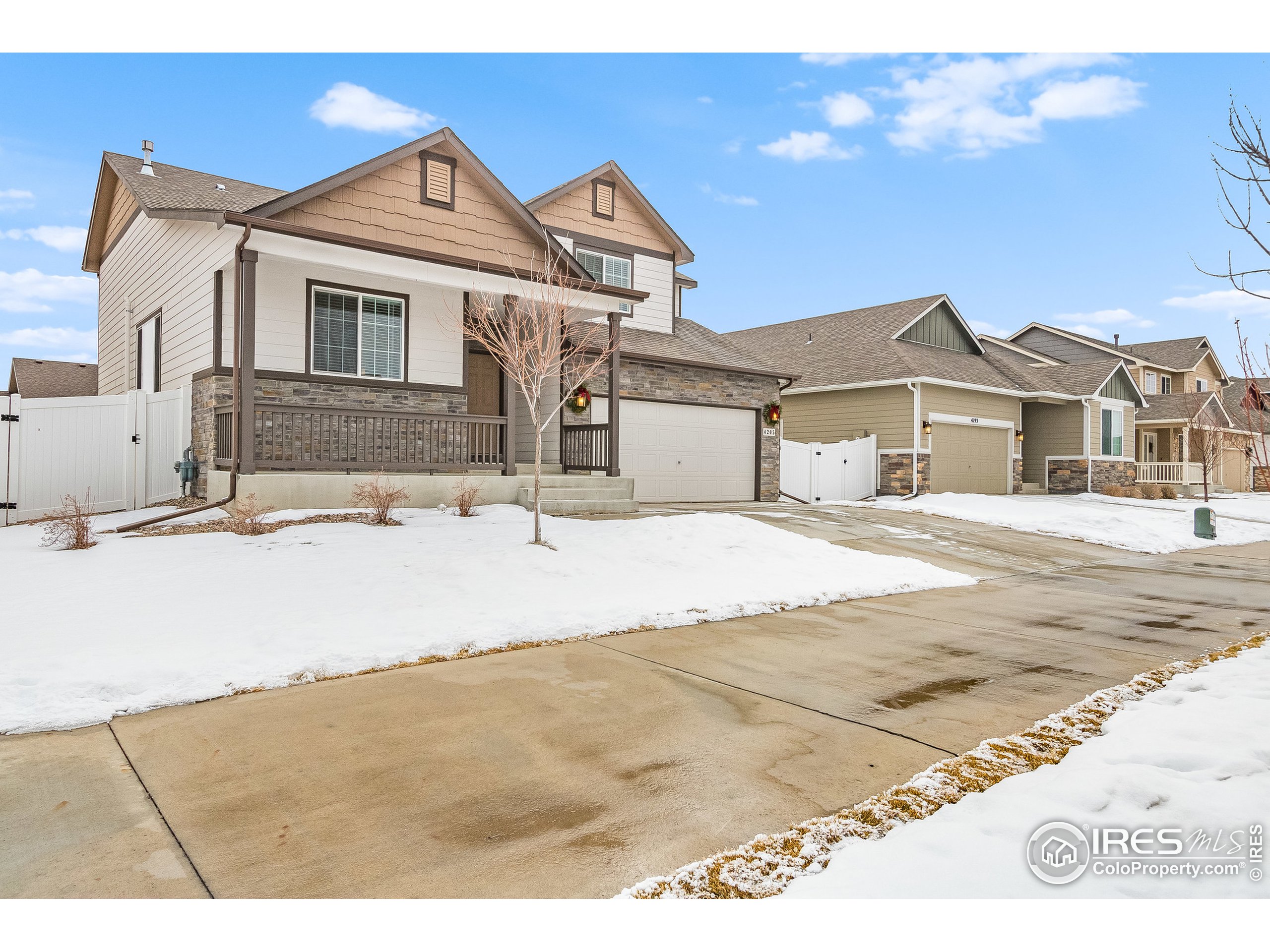 4205 Front Stretch Dr