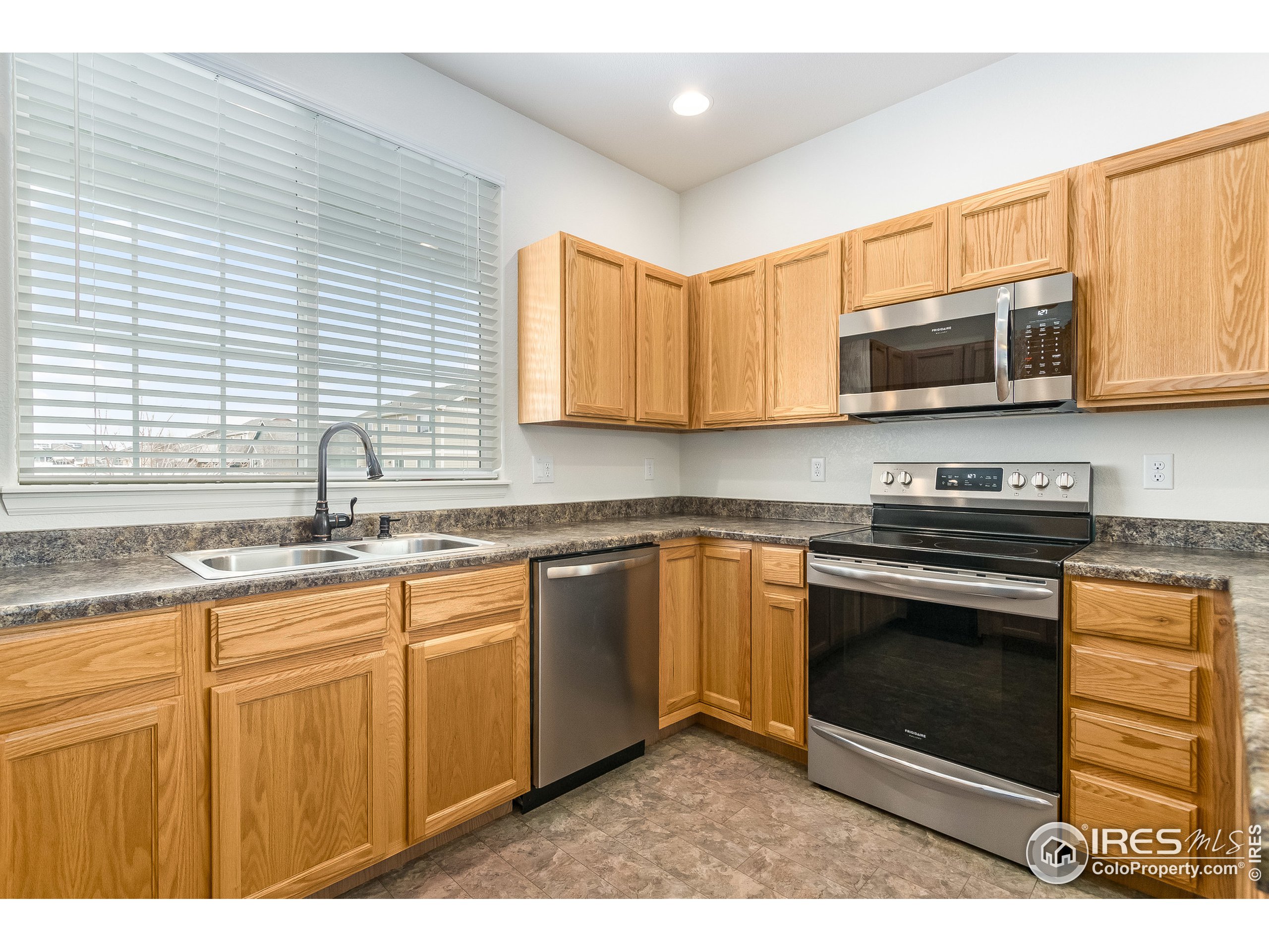 4205 Front Stretch Dr
