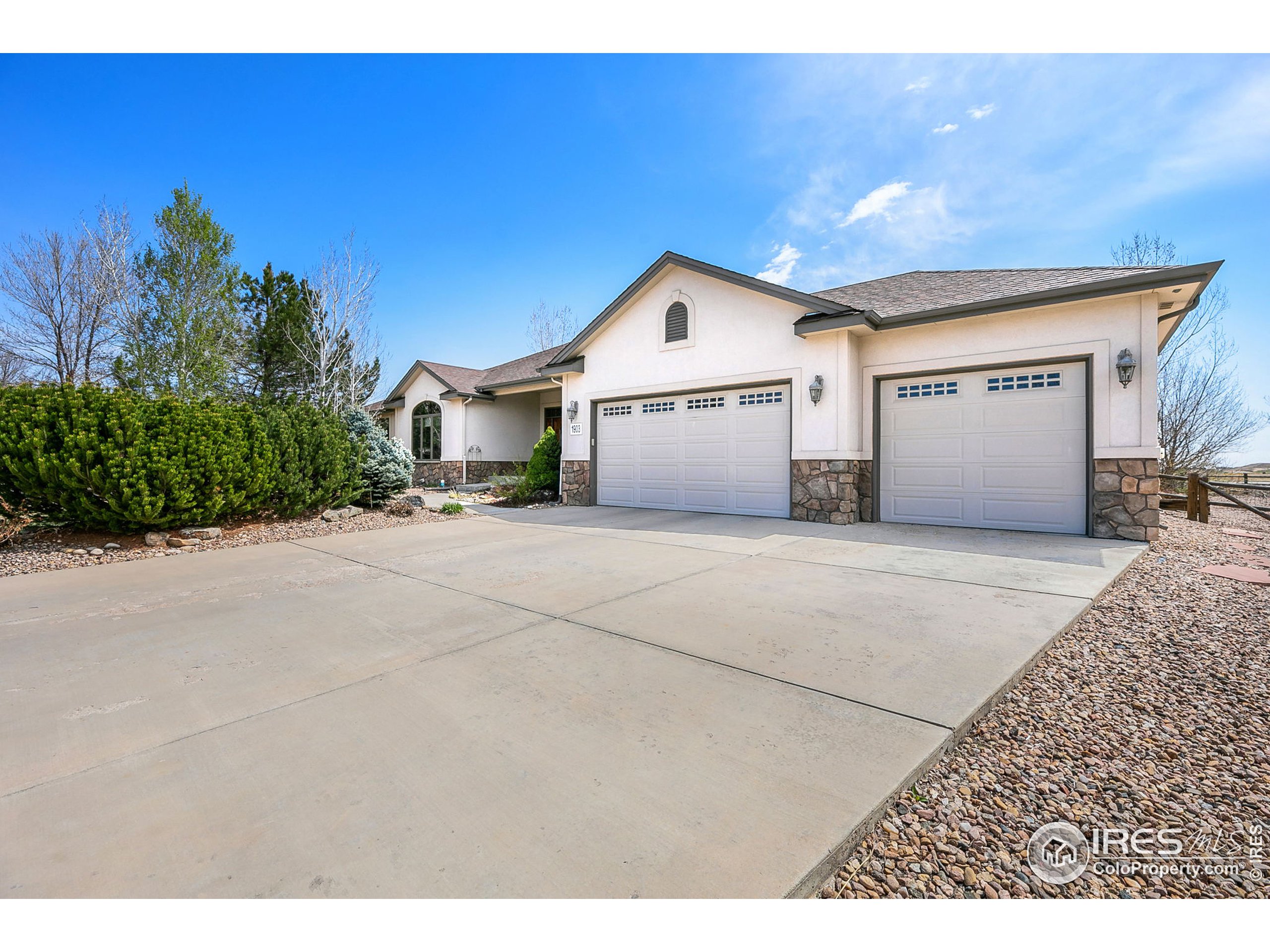 1903 Bison Ridge Dr