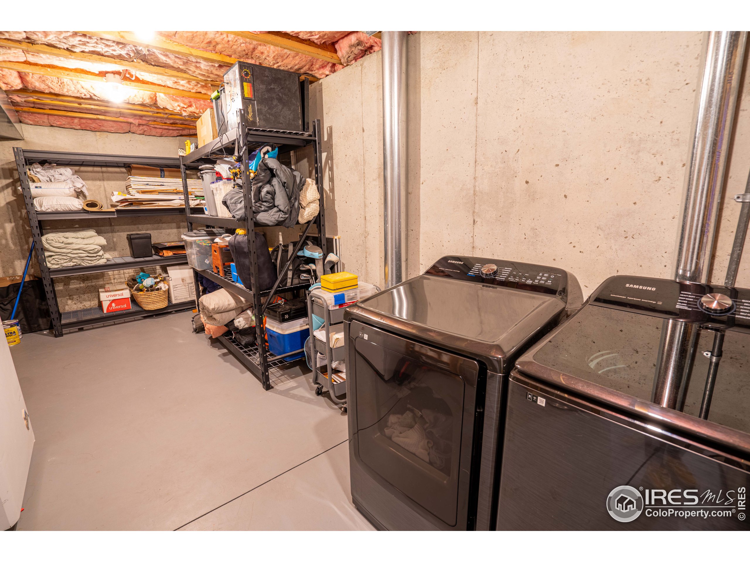 907 Canyon Ct