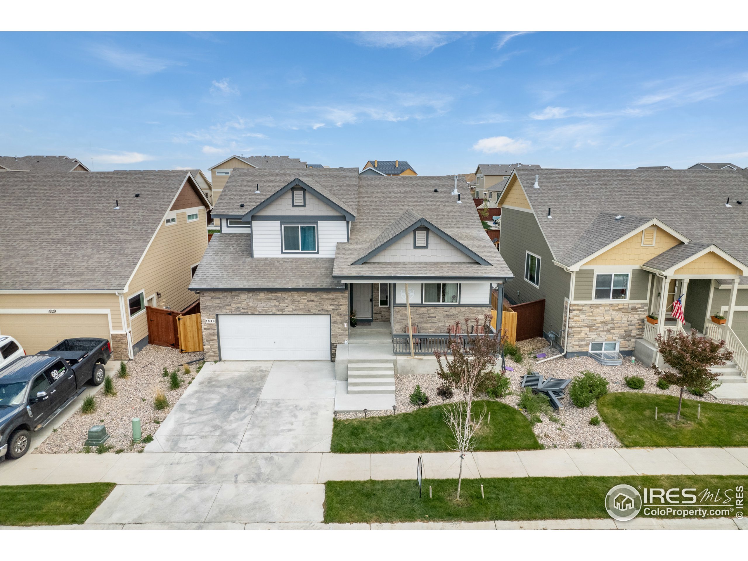 1833 Golden Horizon Dr