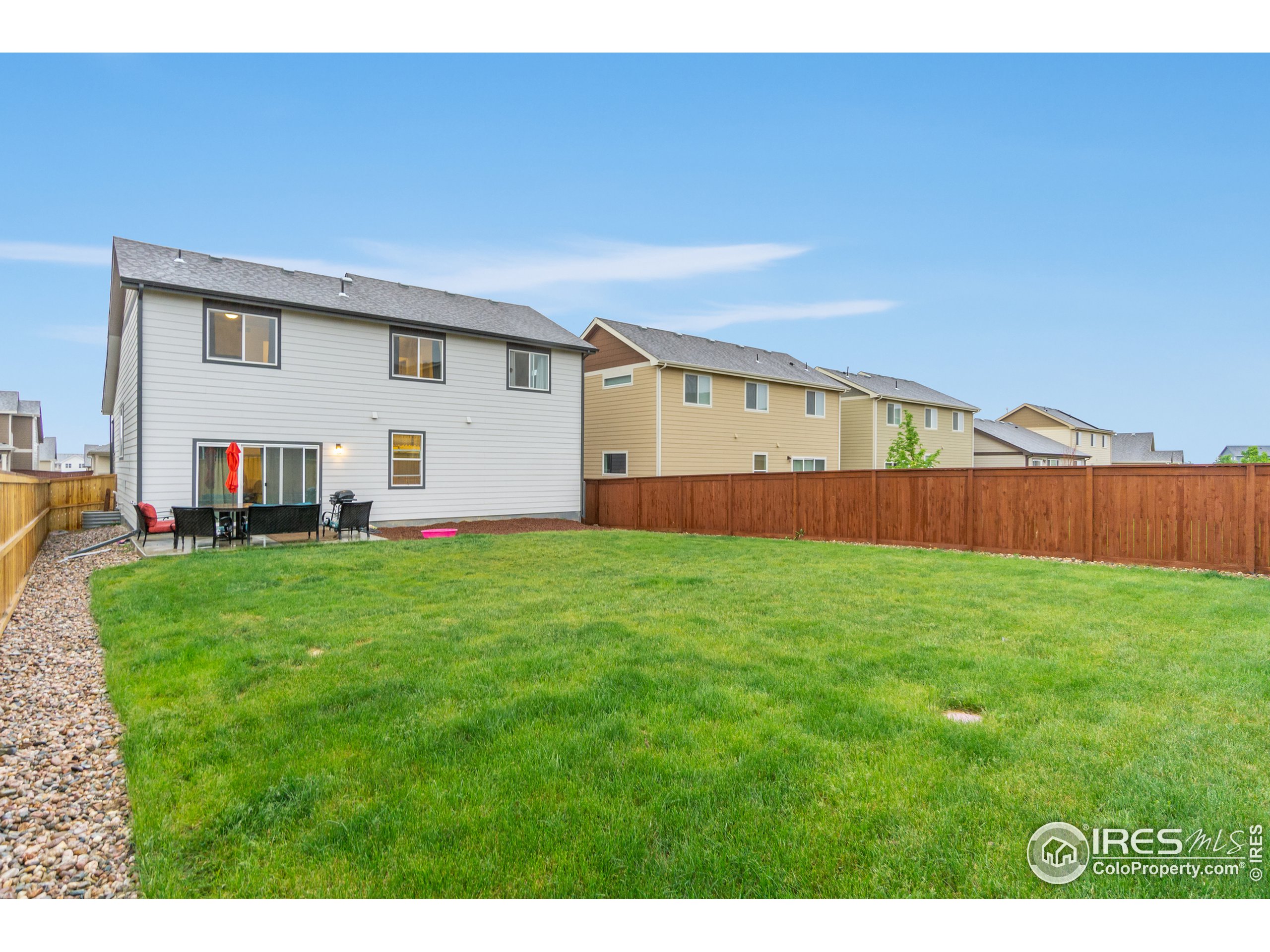1833 Golden Horizon Dr