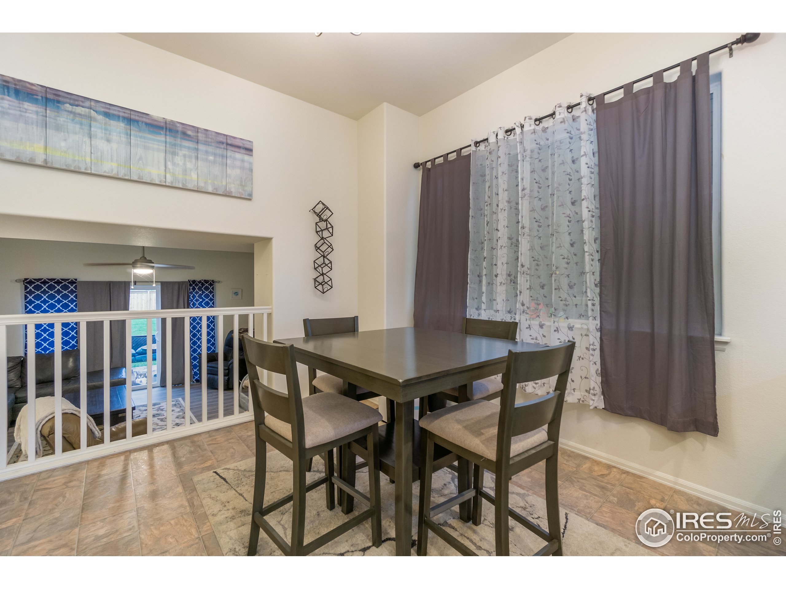 1833 Golden Horizon Dr