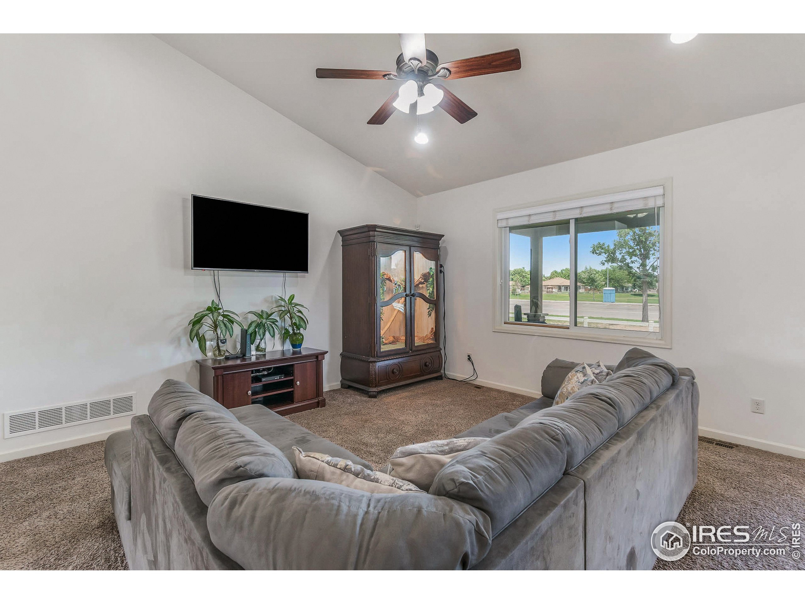 1345 Settlers Dr