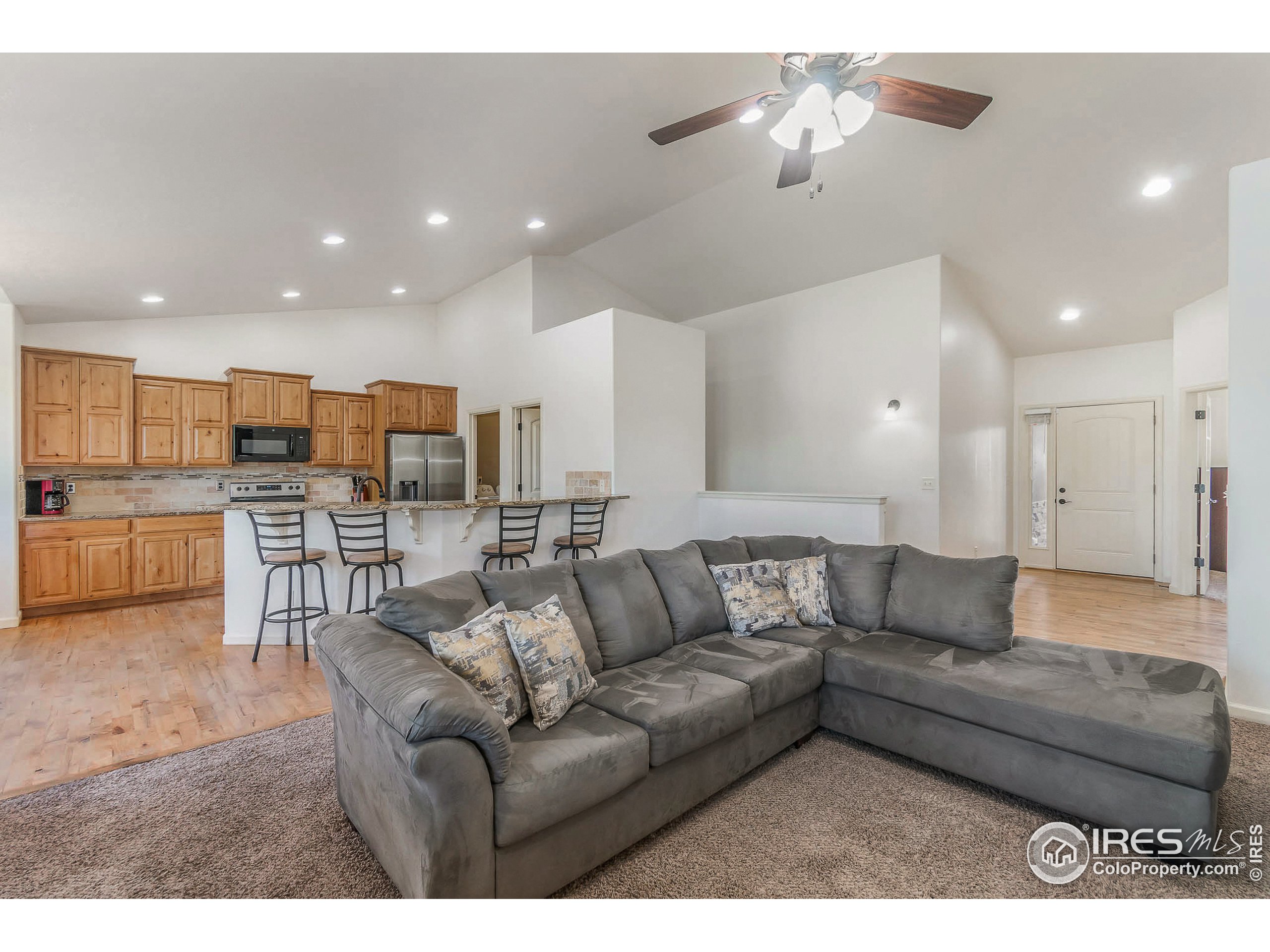 1345 Settlers Dr