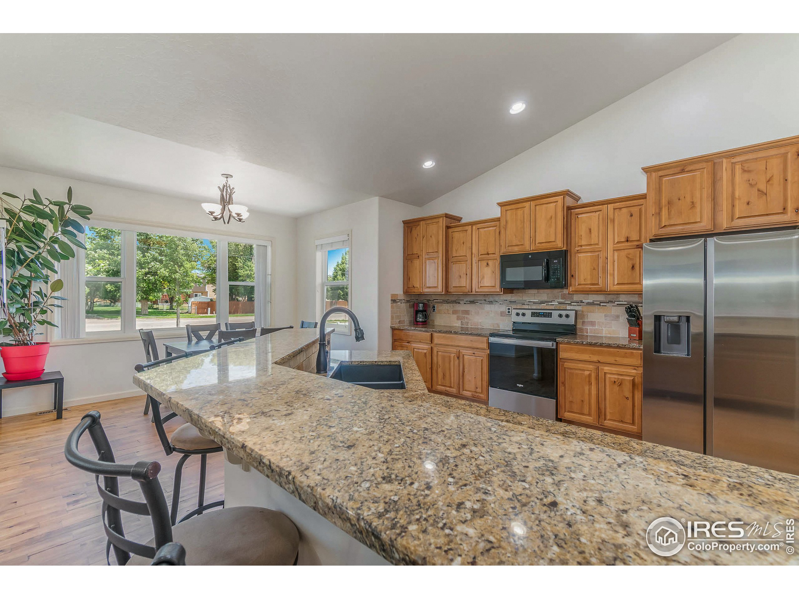 1345 Settlers Dr