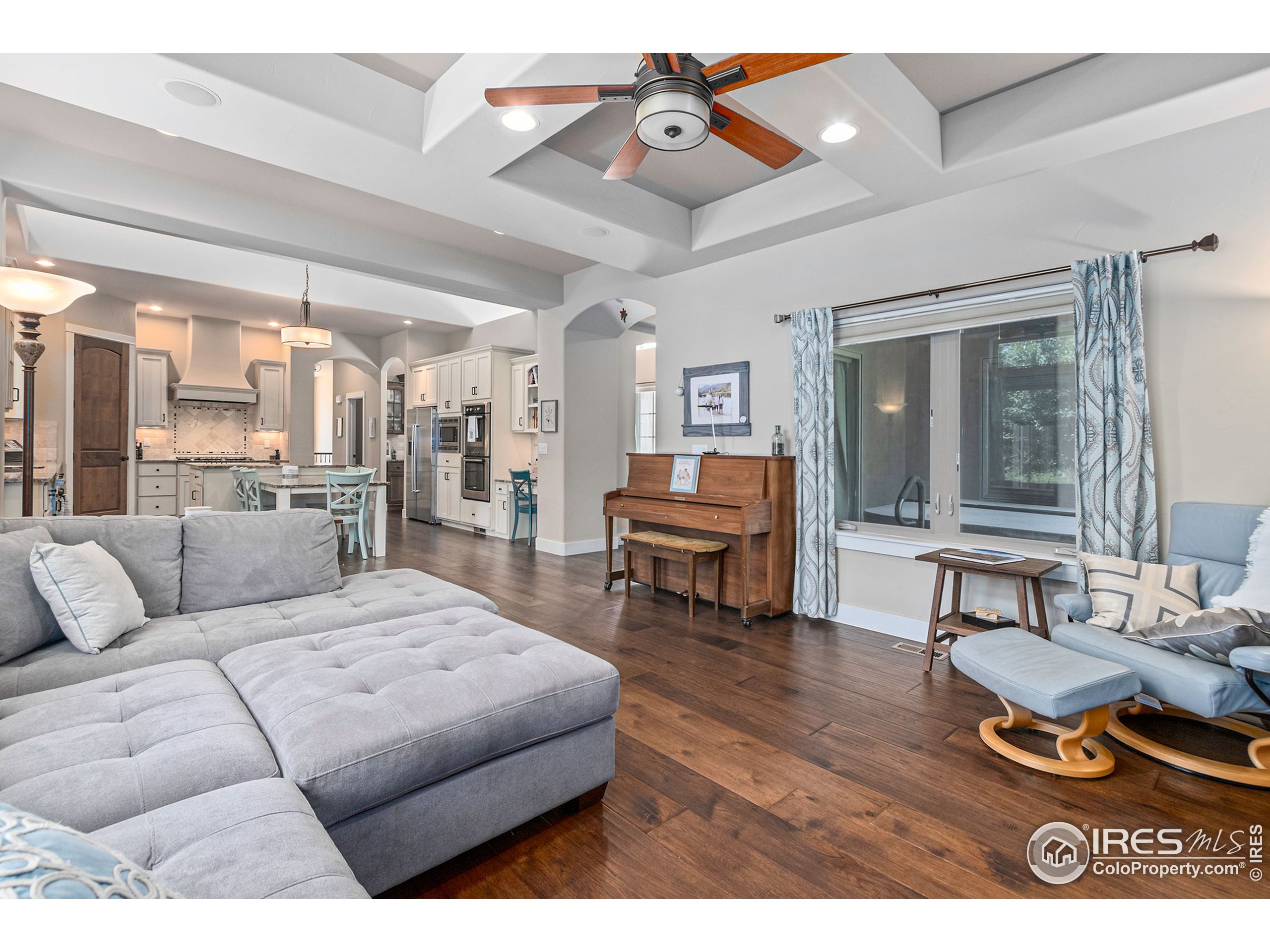 4920 Pyrenees Dr