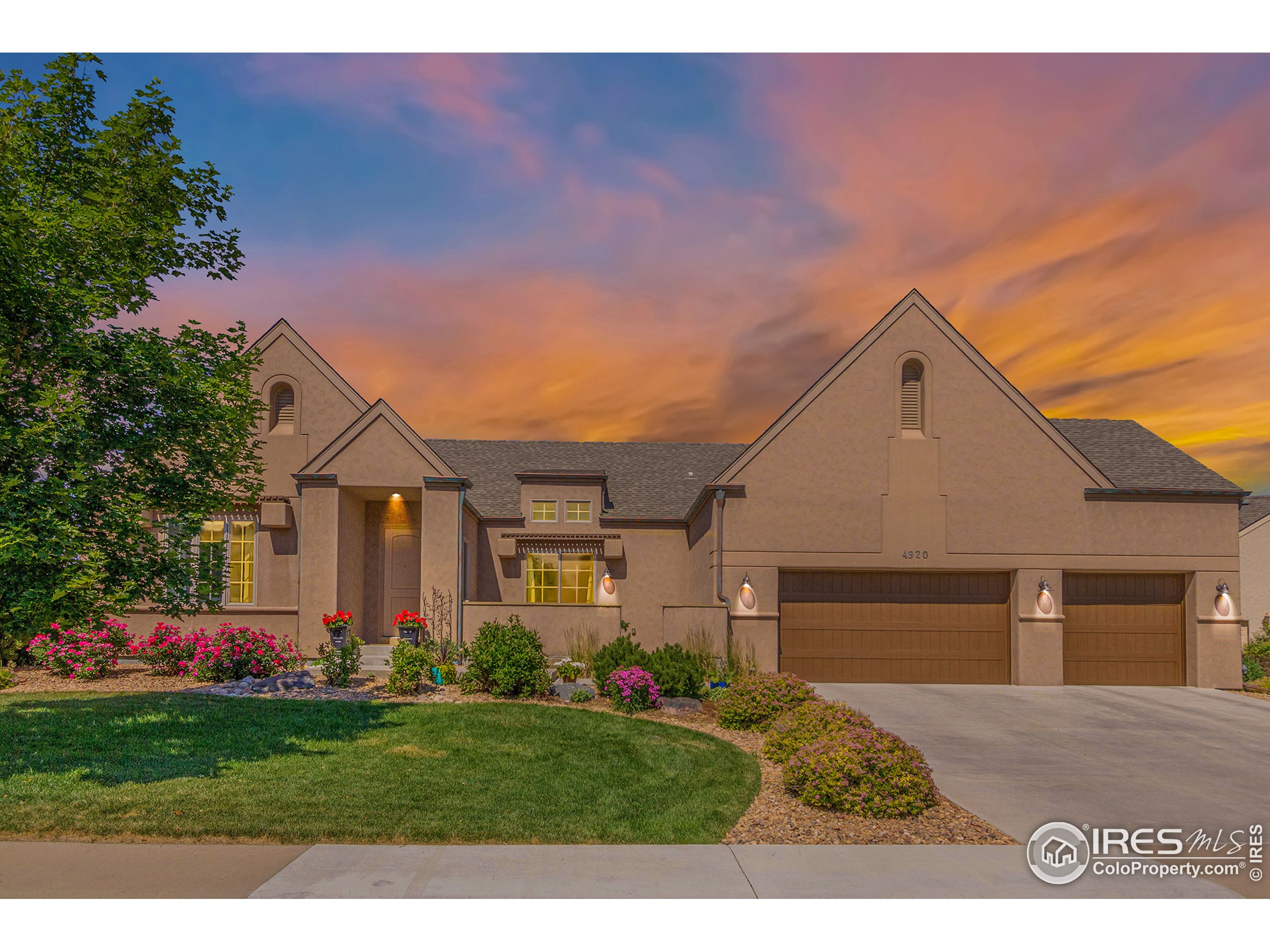 4920 Pyrenees Dr