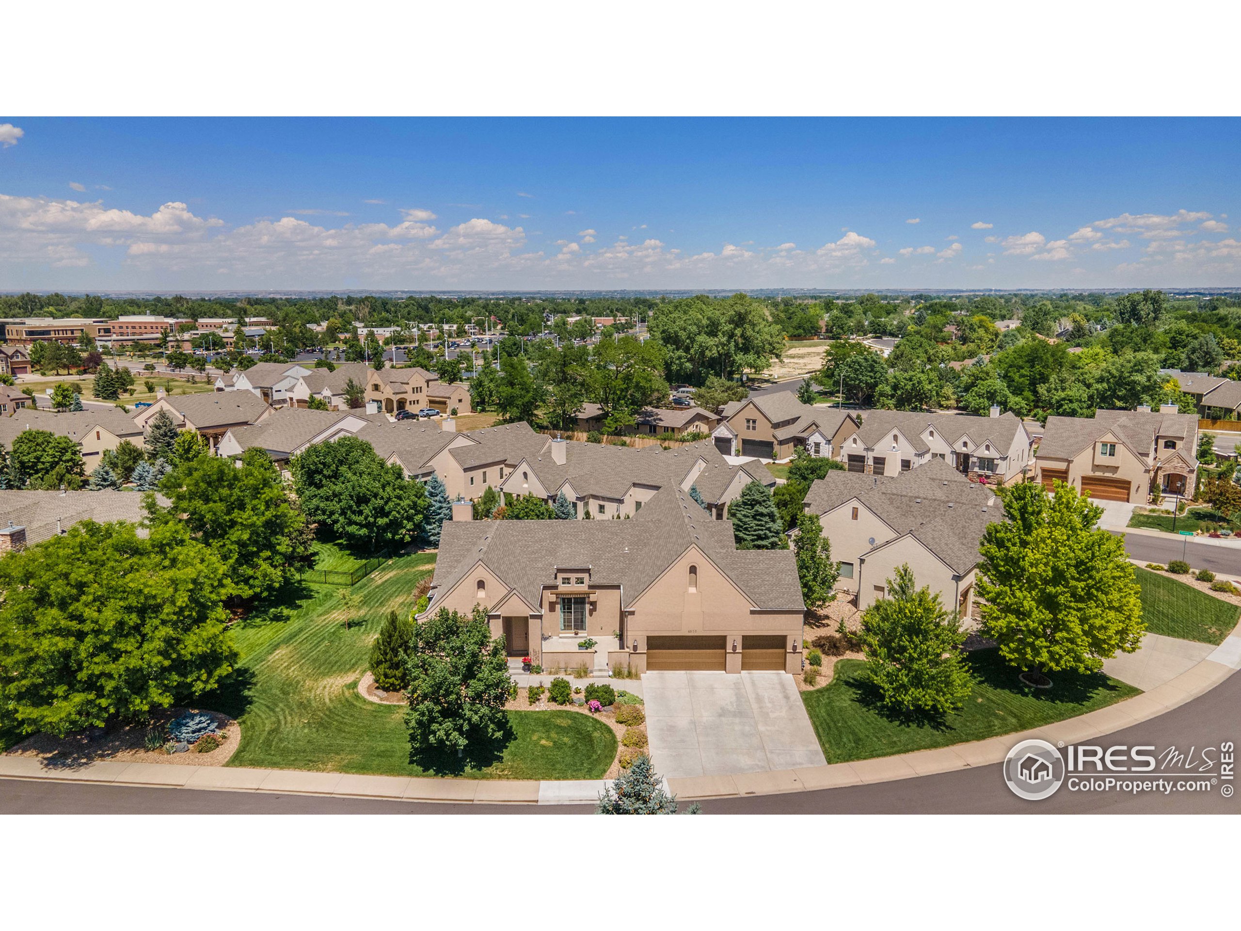 4920 Pyrenees Dr