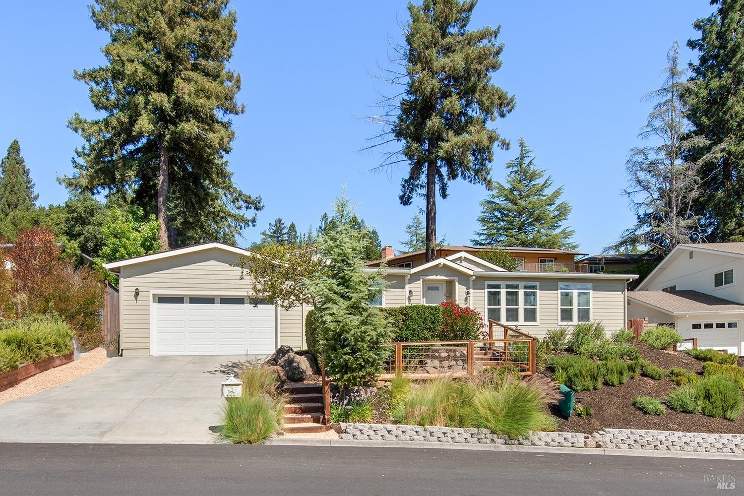 5026 Carriage Lane