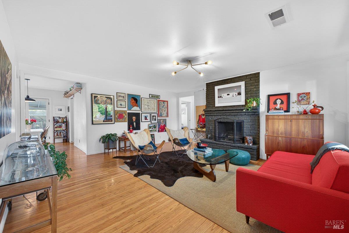 820 Cecelia Drive