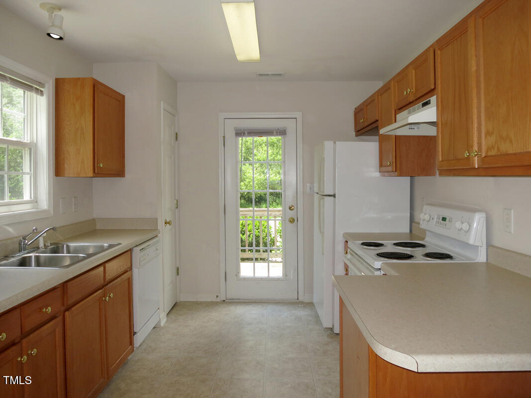 301 Hillsborough Road Unit: A+B