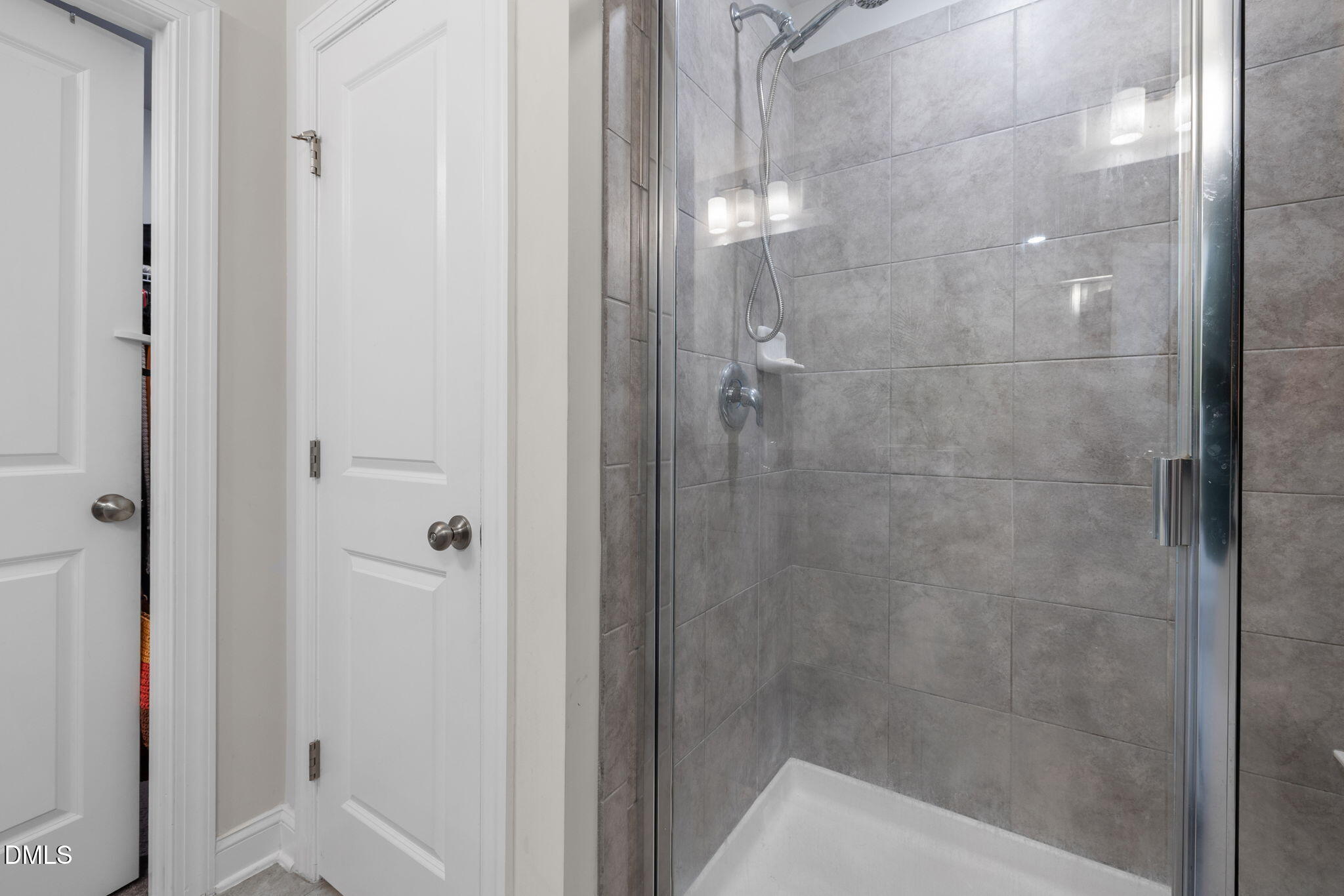 807 Winter Meadow Drive