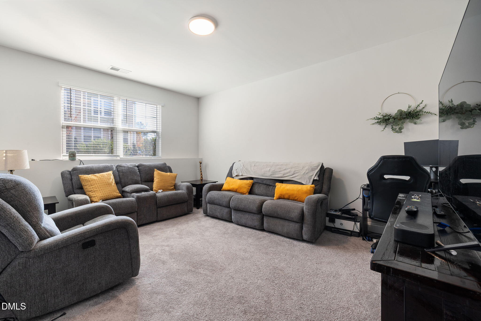 807 Winter Meadow Drive