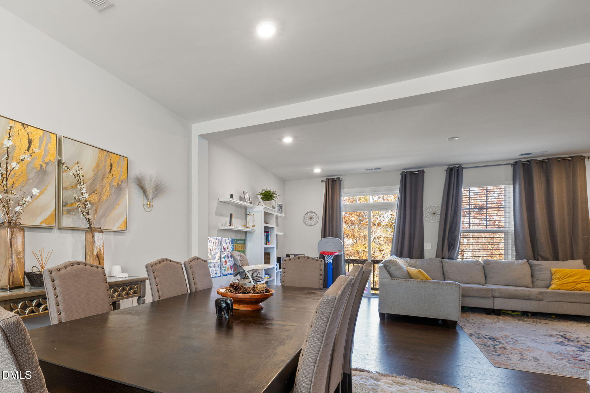 807 Winter Meadow Drive