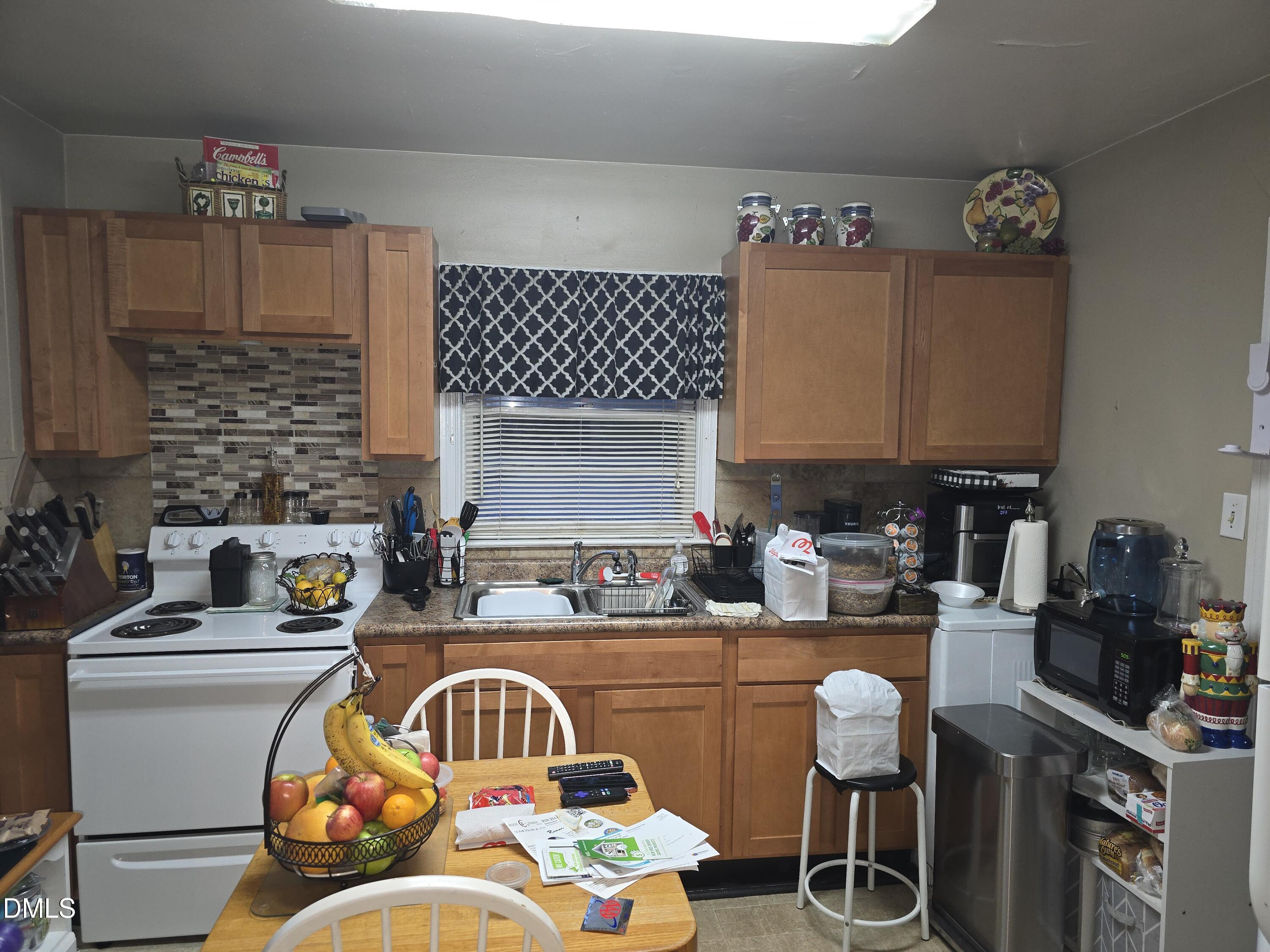 1306 Rosewood Street