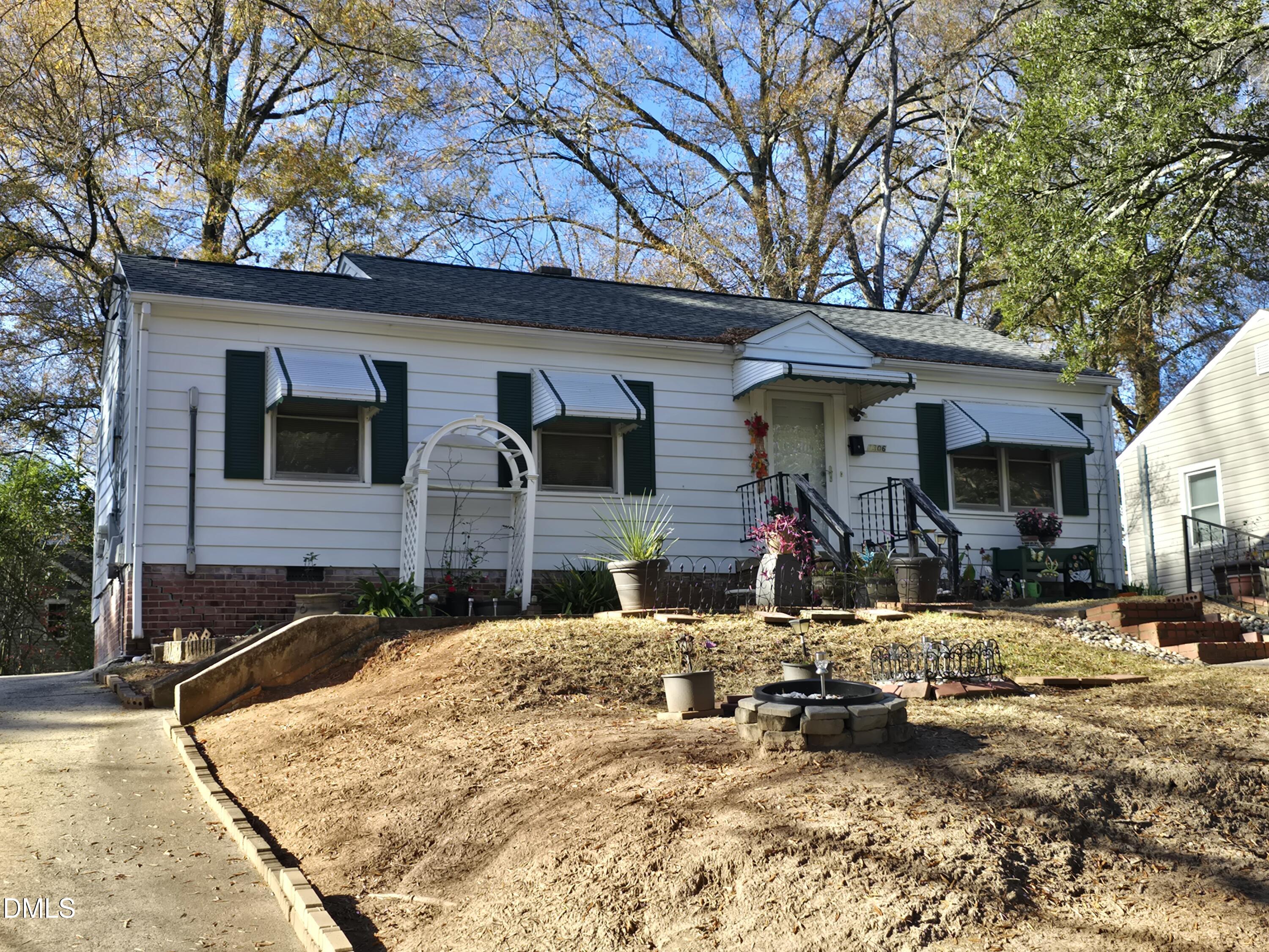 1306 Rosewood Street