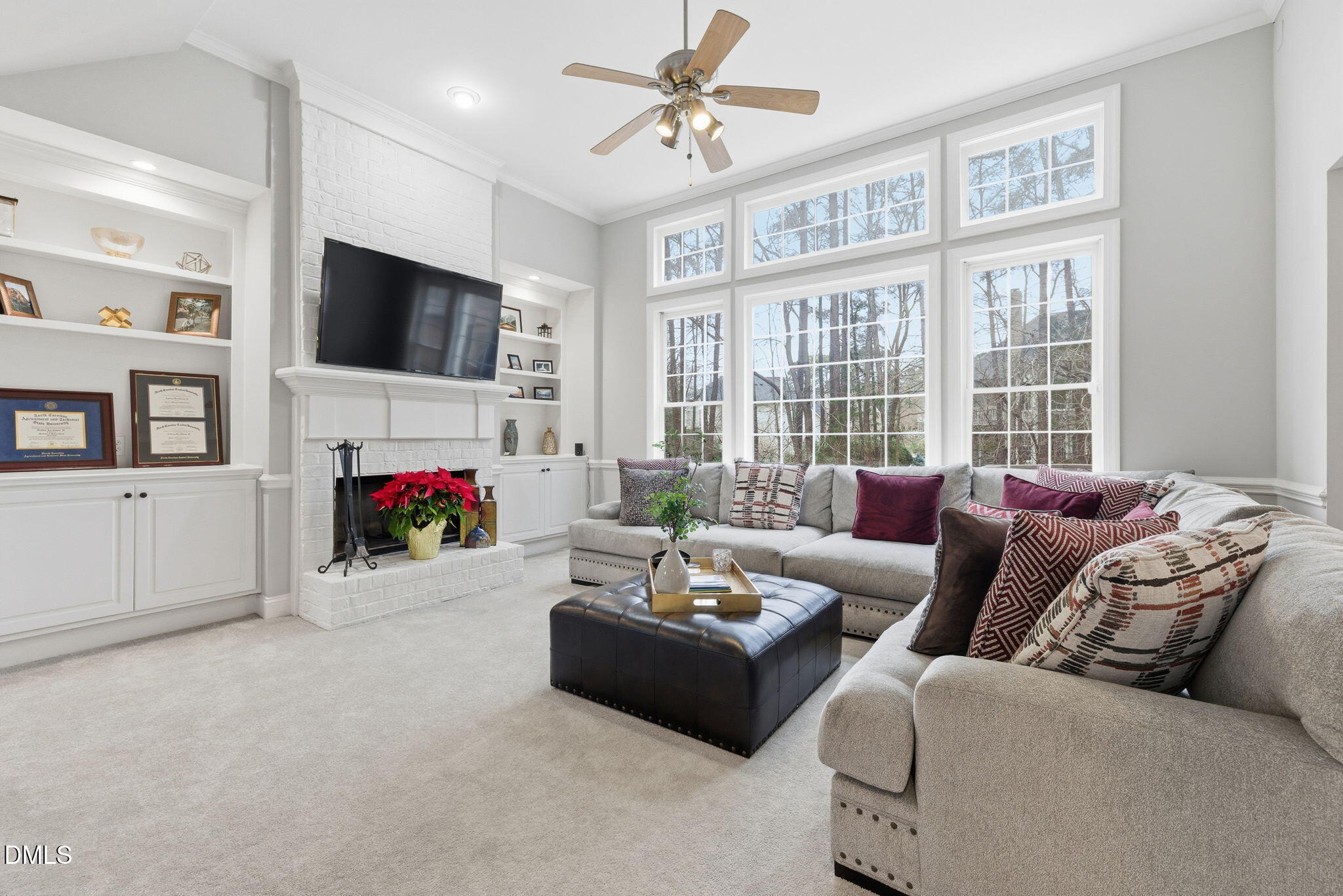 12305 Schoolhouse Street