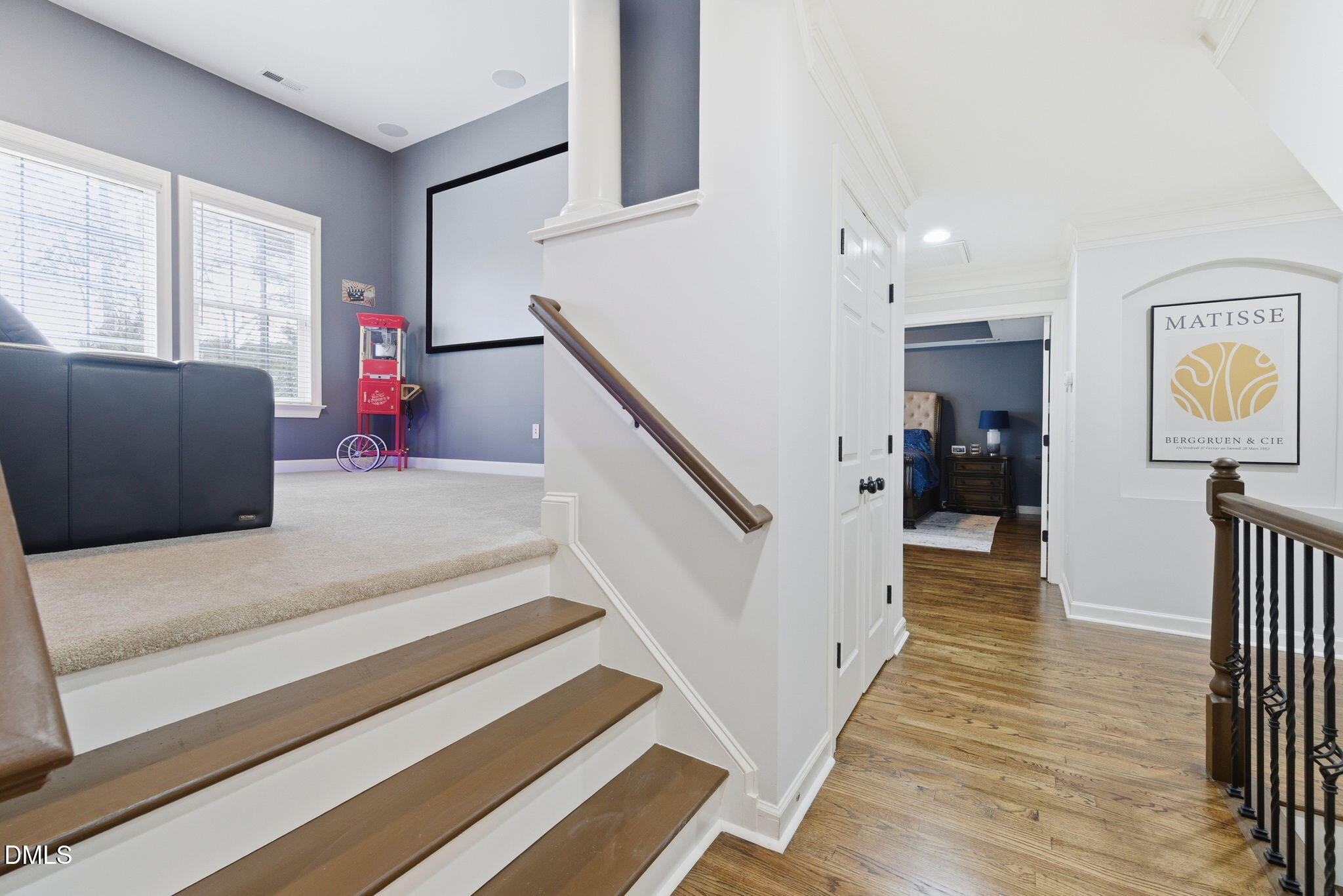 12305 Schoolhouse Street