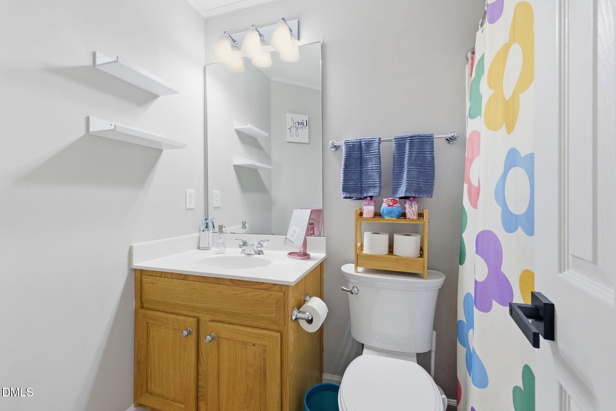 12305 Schoolhouse Street