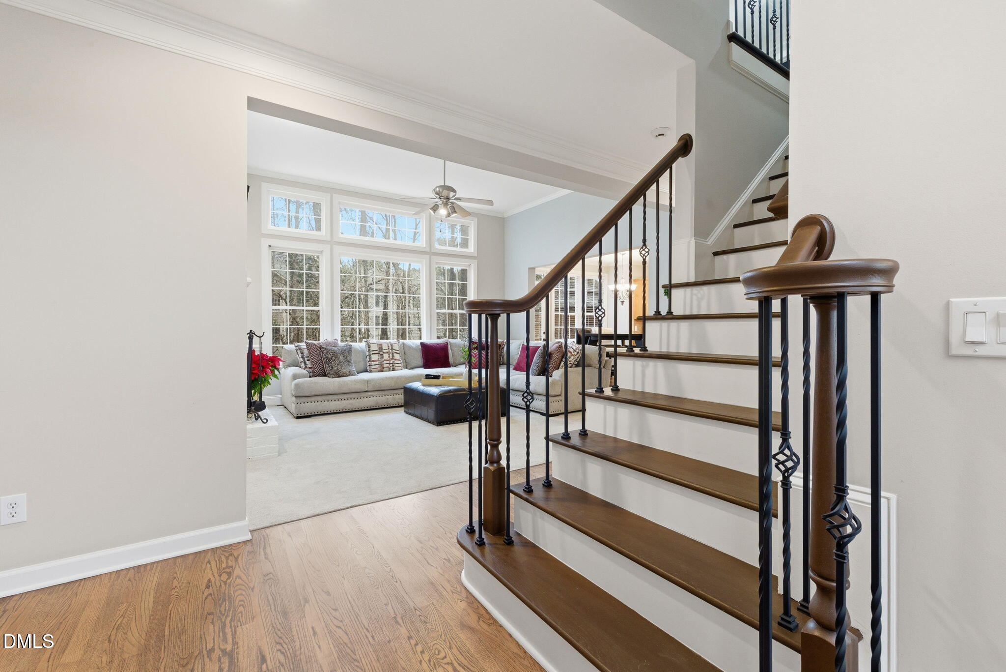 12305 Schoolhouse Street