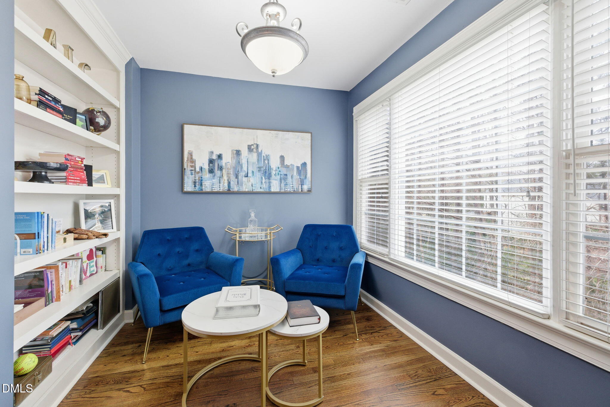 12305 Schoolhouse Street