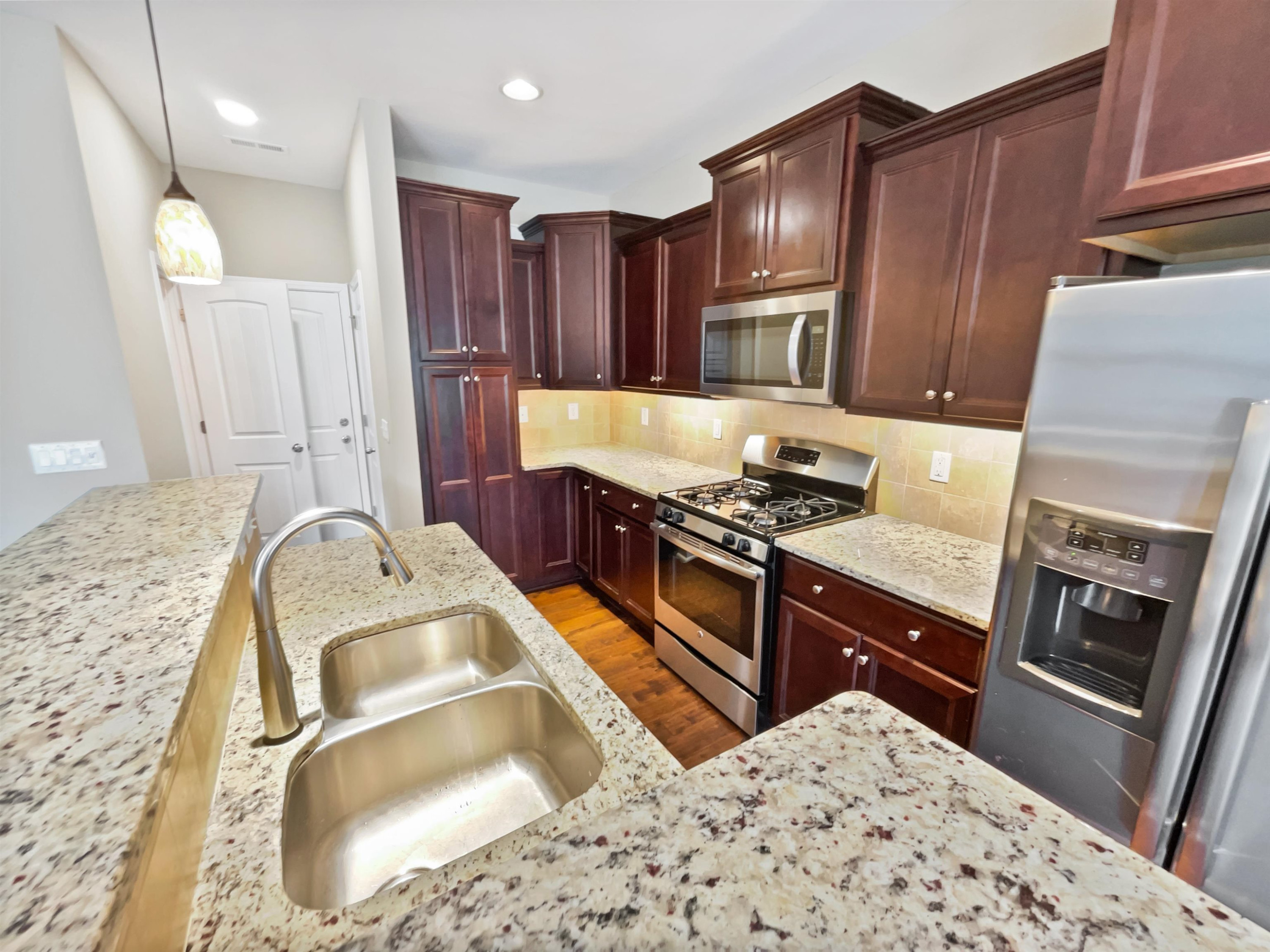 252 Wembley Drive