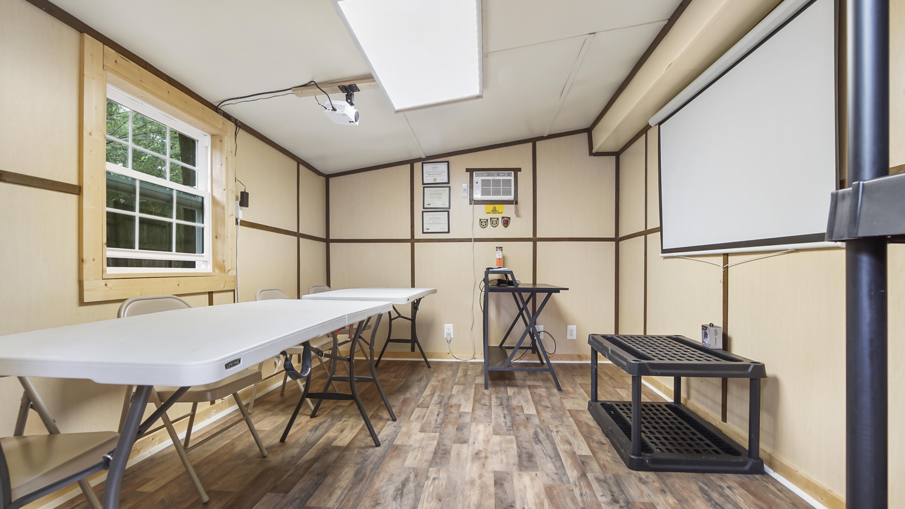 2765 Shade Tree Lane