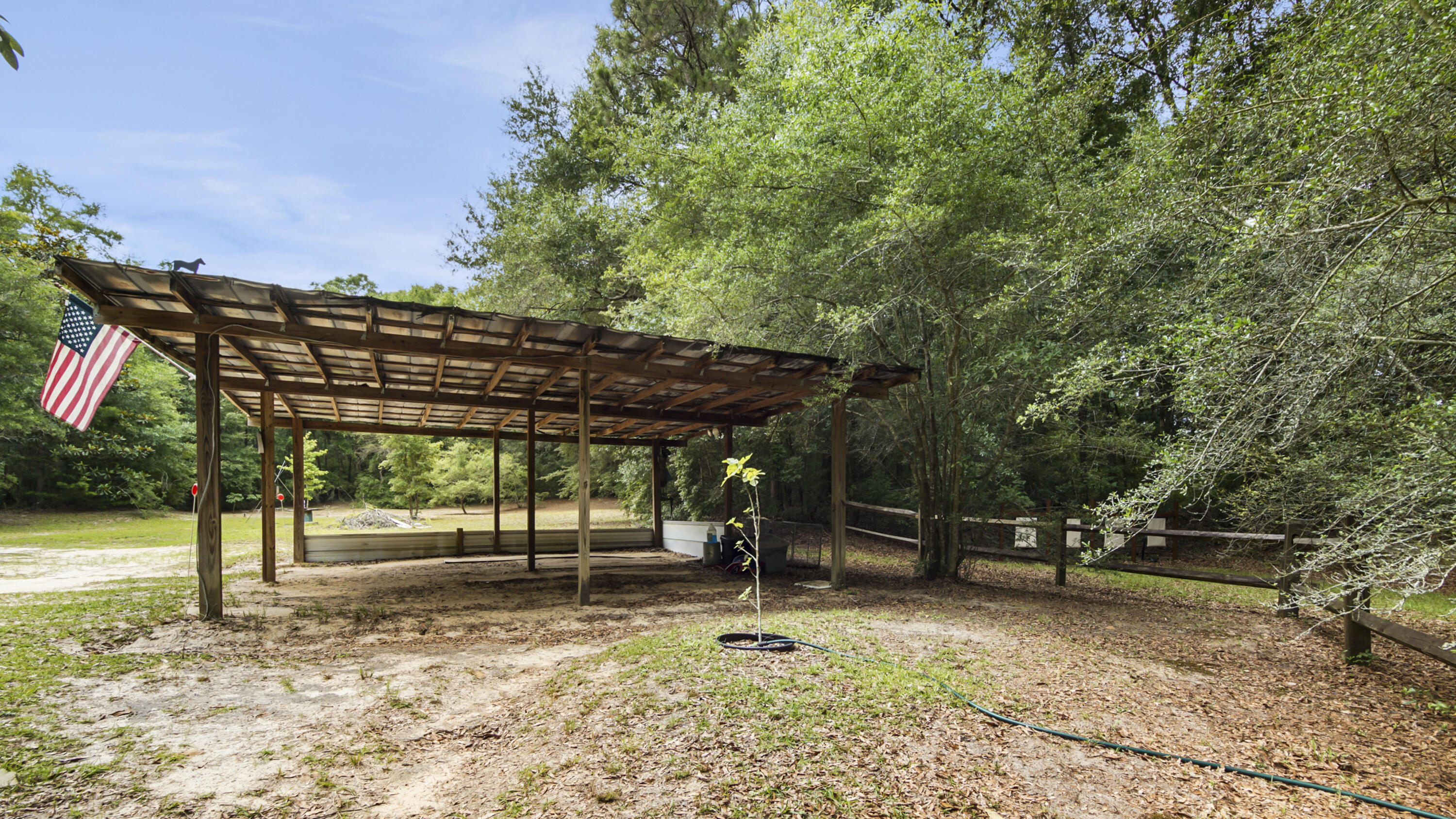 2765 Shade Tree Lane