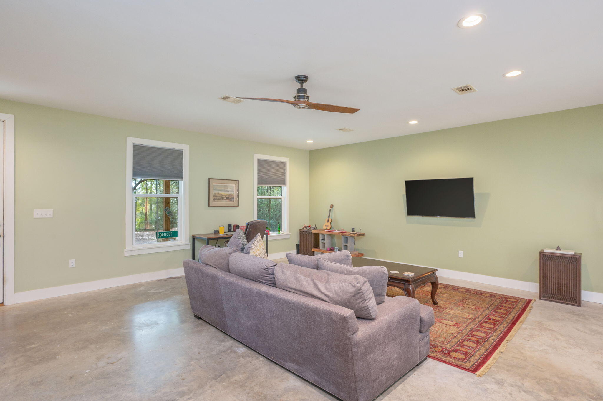 276 Squirrel Road, DeFuniak Springs