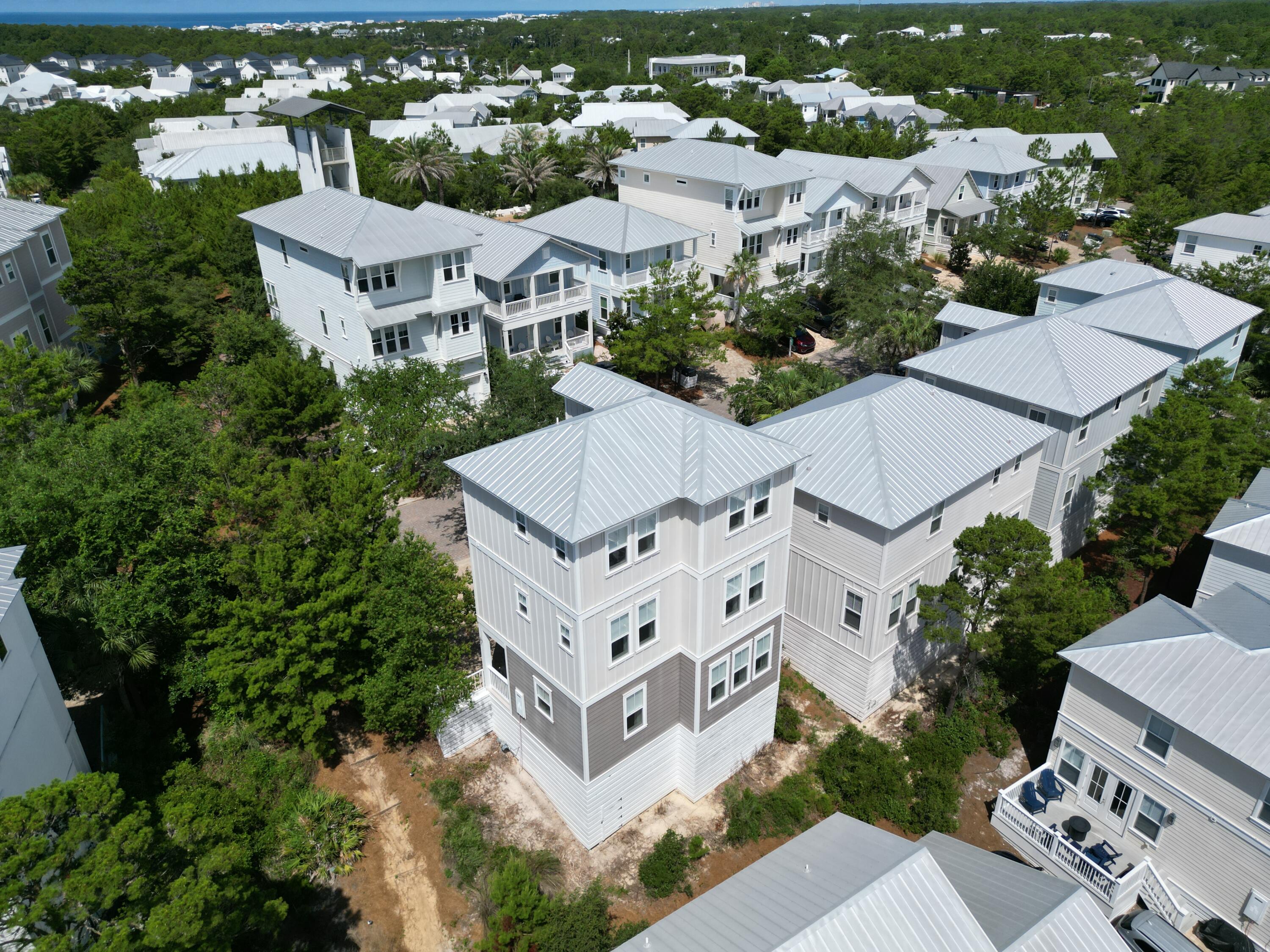 275 Gulfview Circle