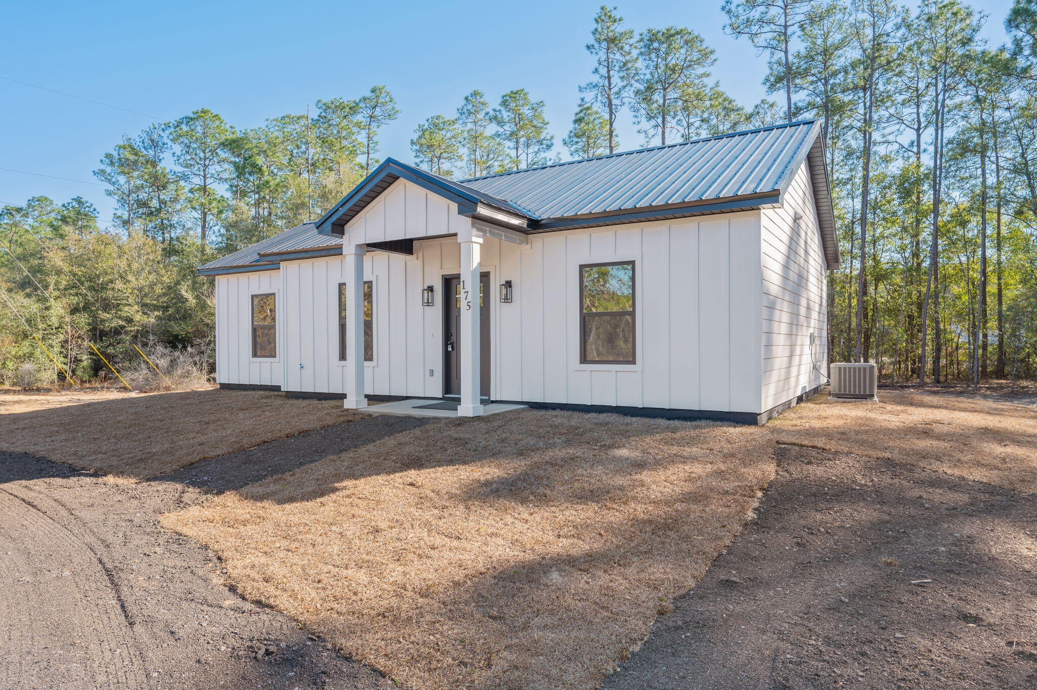175 Caswell Road, DeFuniak Springs