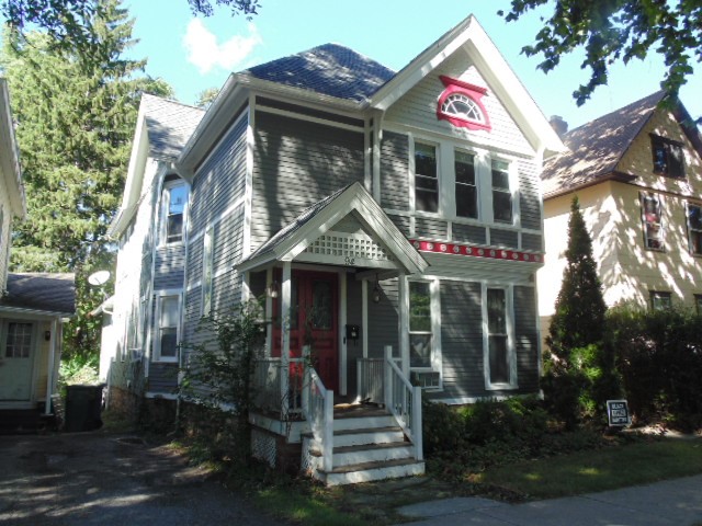 94 Hickory Street