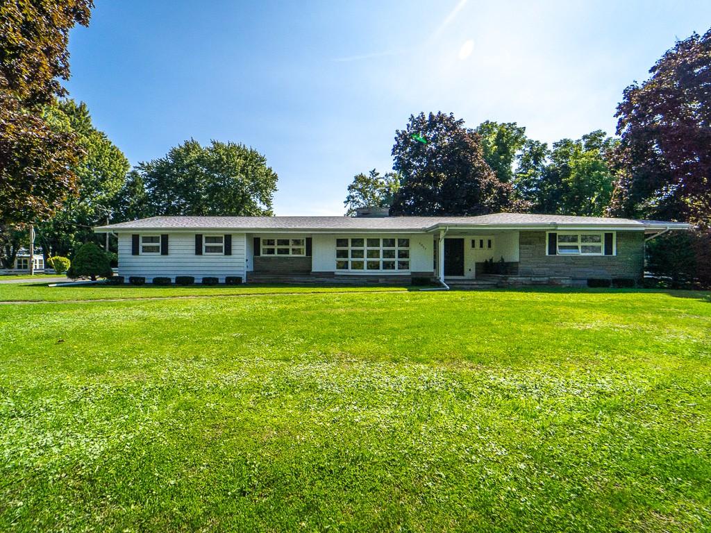 2077 County Rd 4