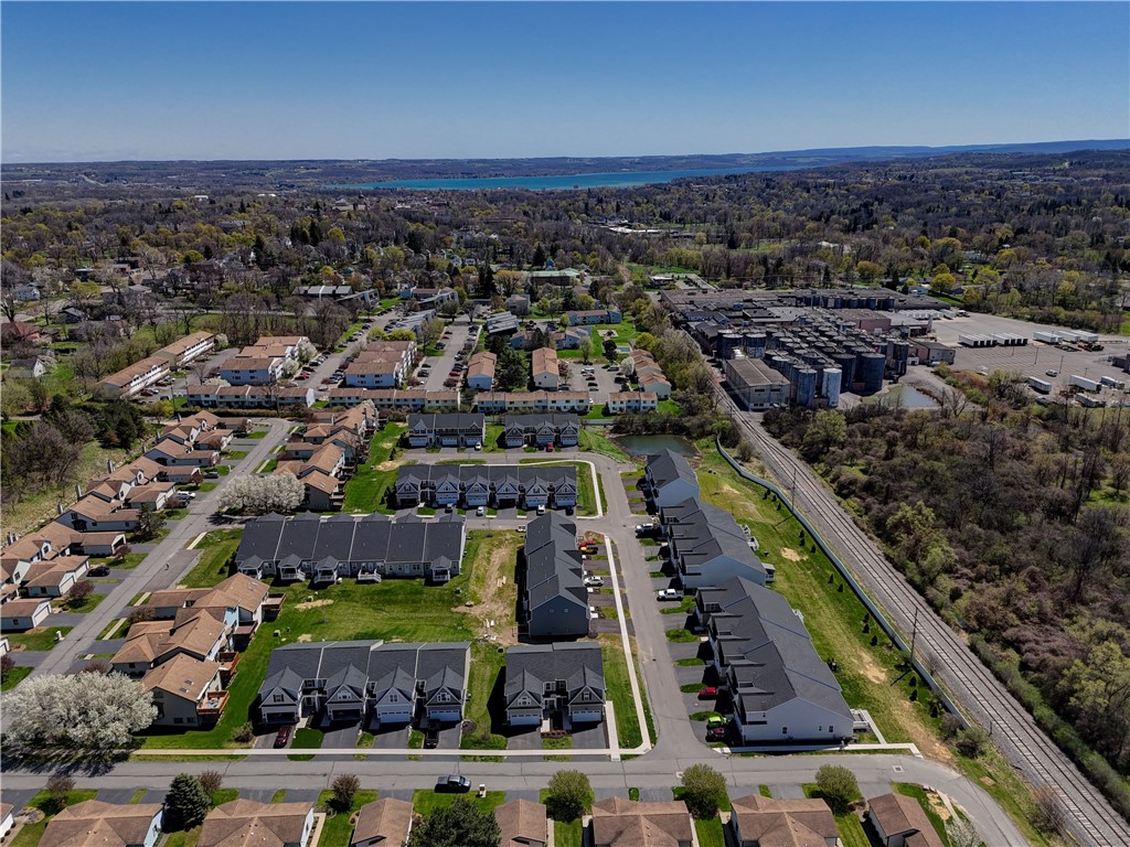 65 Midlakes Drive