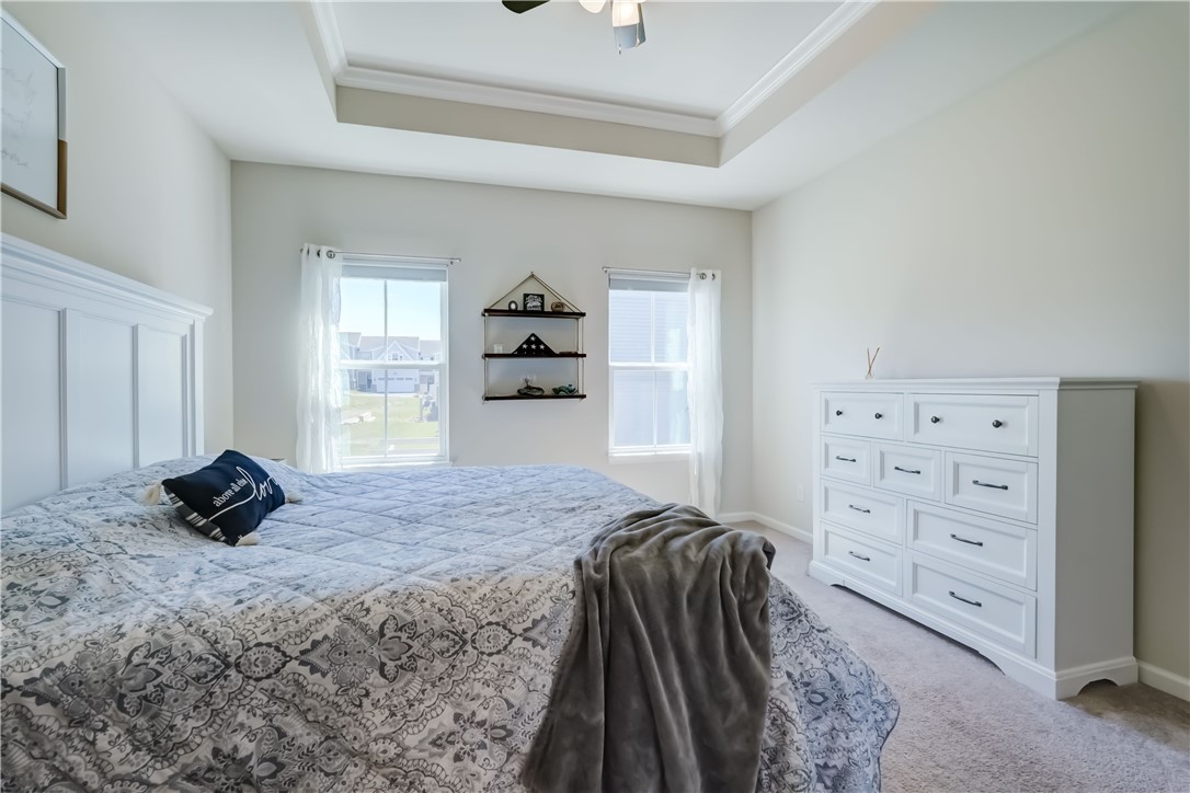 65 Midlakes Drive