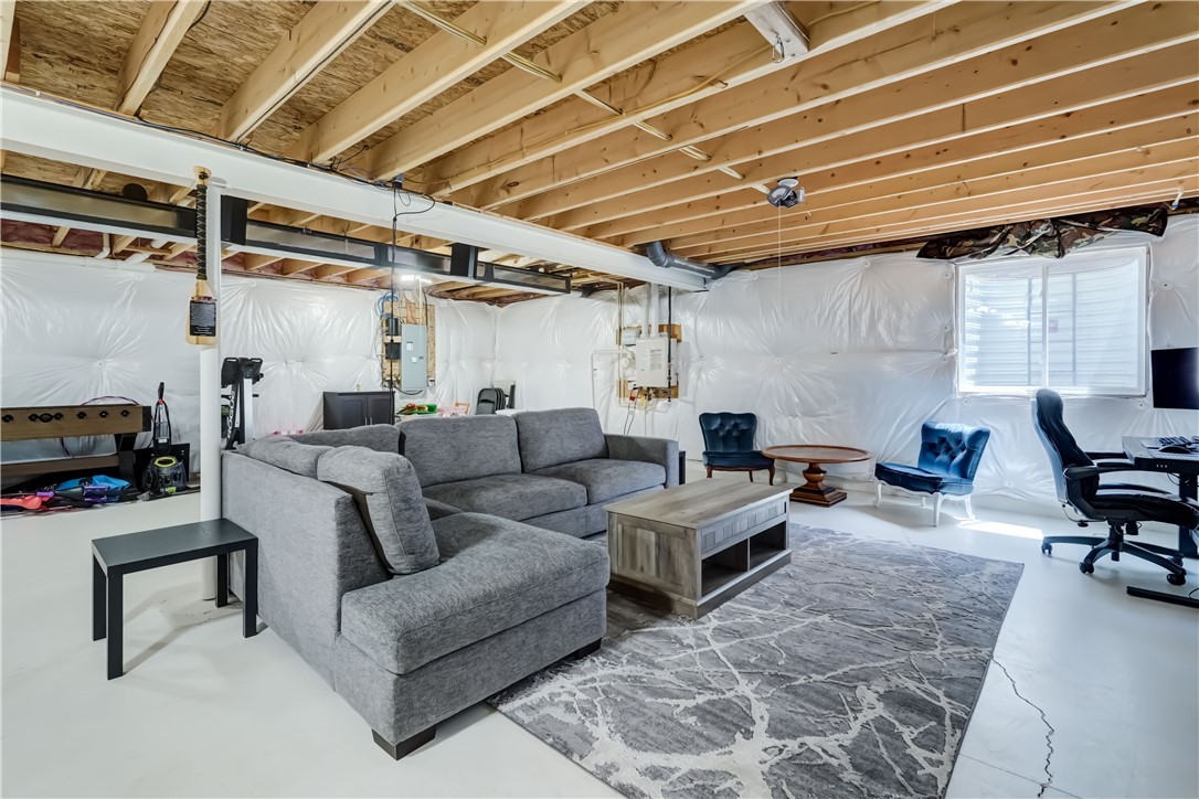 65 Midlakes Drive