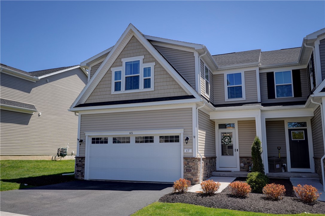 65 Midlakes Drive
