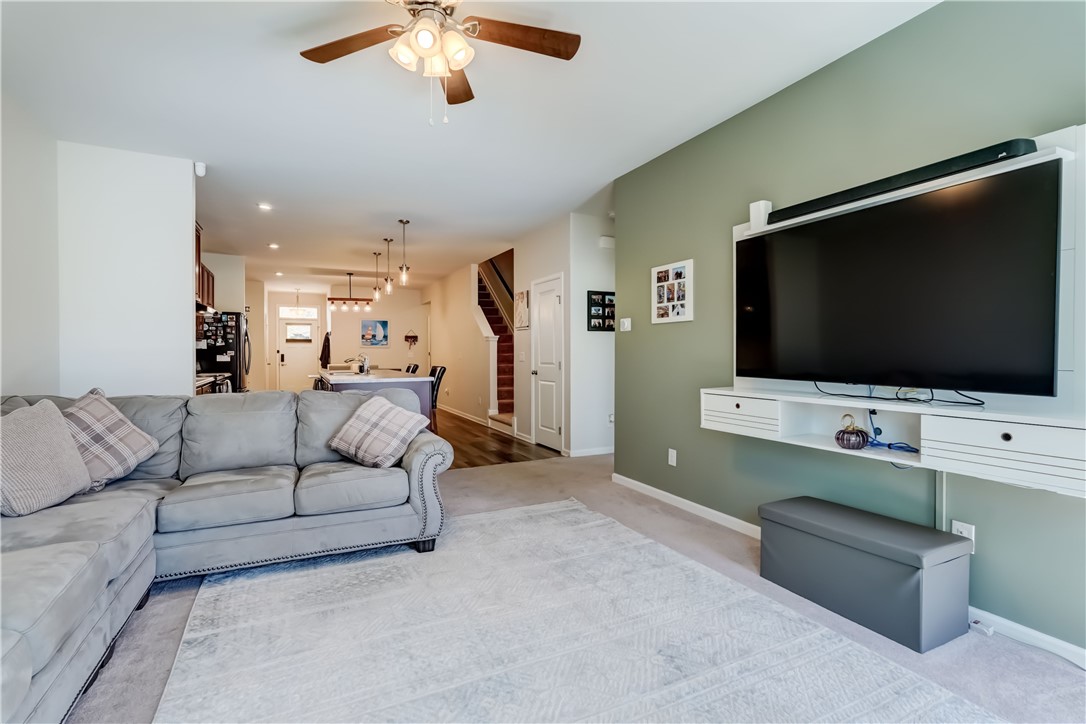 65 Midlakes Drive