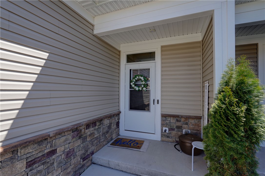 65 Midlakes Drive