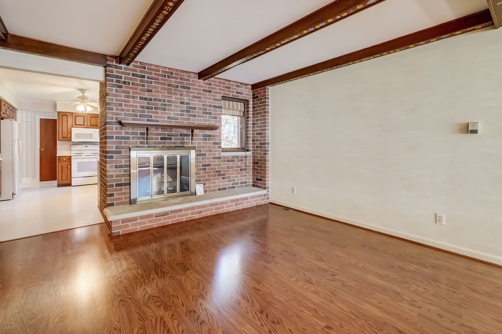 3386 Fallbrook Park