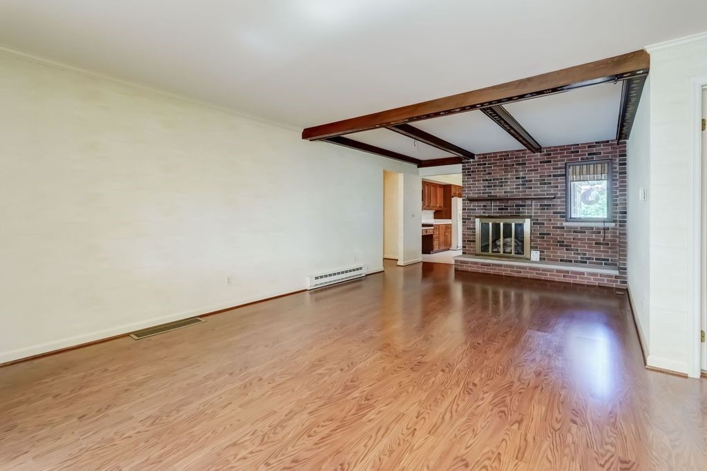 3386 Fallbrook Park