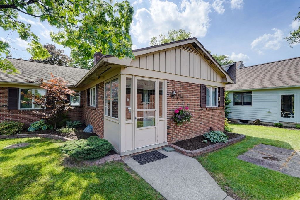 3386 Fallbrook Park