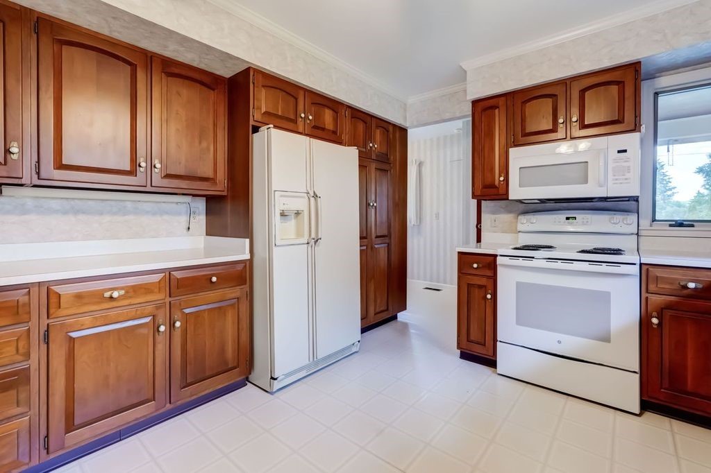 3386 Fallbrook Park