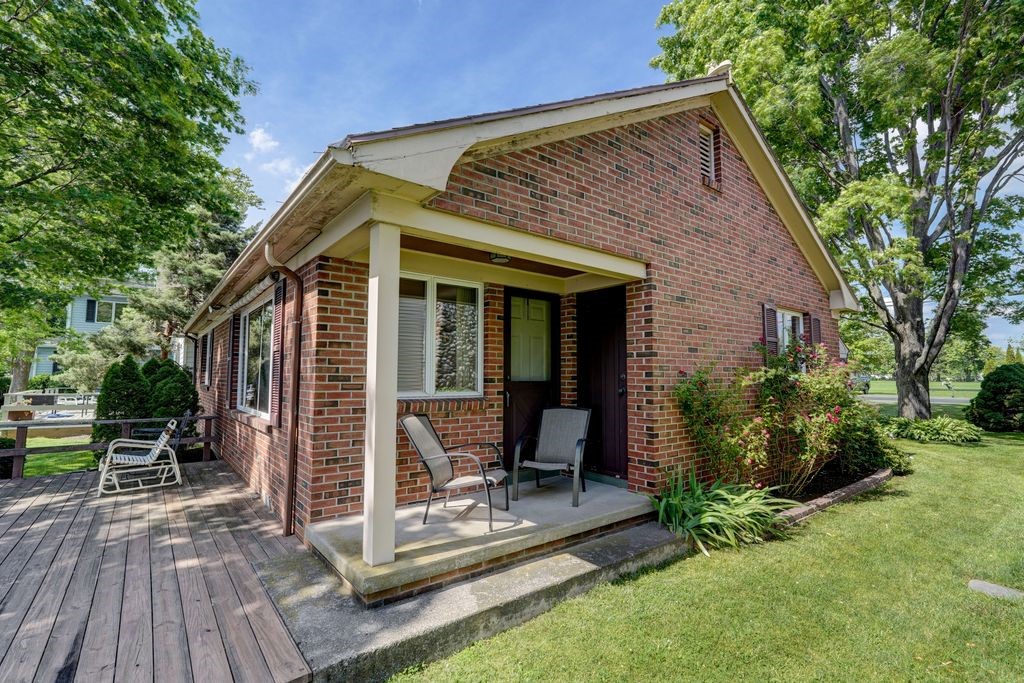 3386 Fallbrook Park