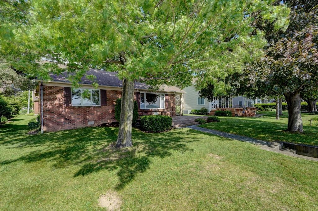 3386 Fallbrook Park