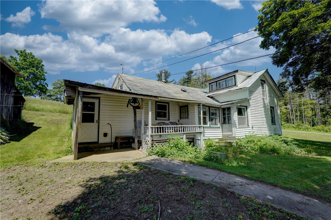 212 Hill Road