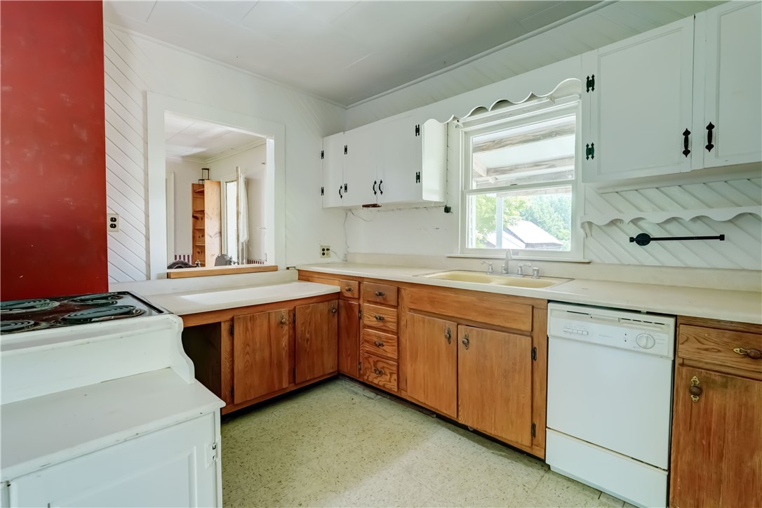 212 Hill Road