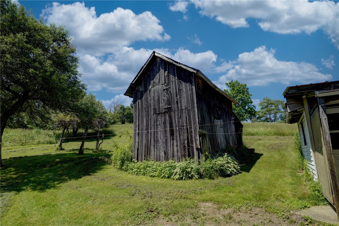 212 Hill Road